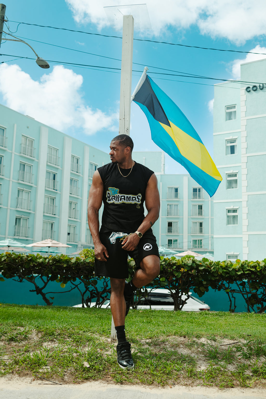“The Bahamas” Sleeveless Tee – Black